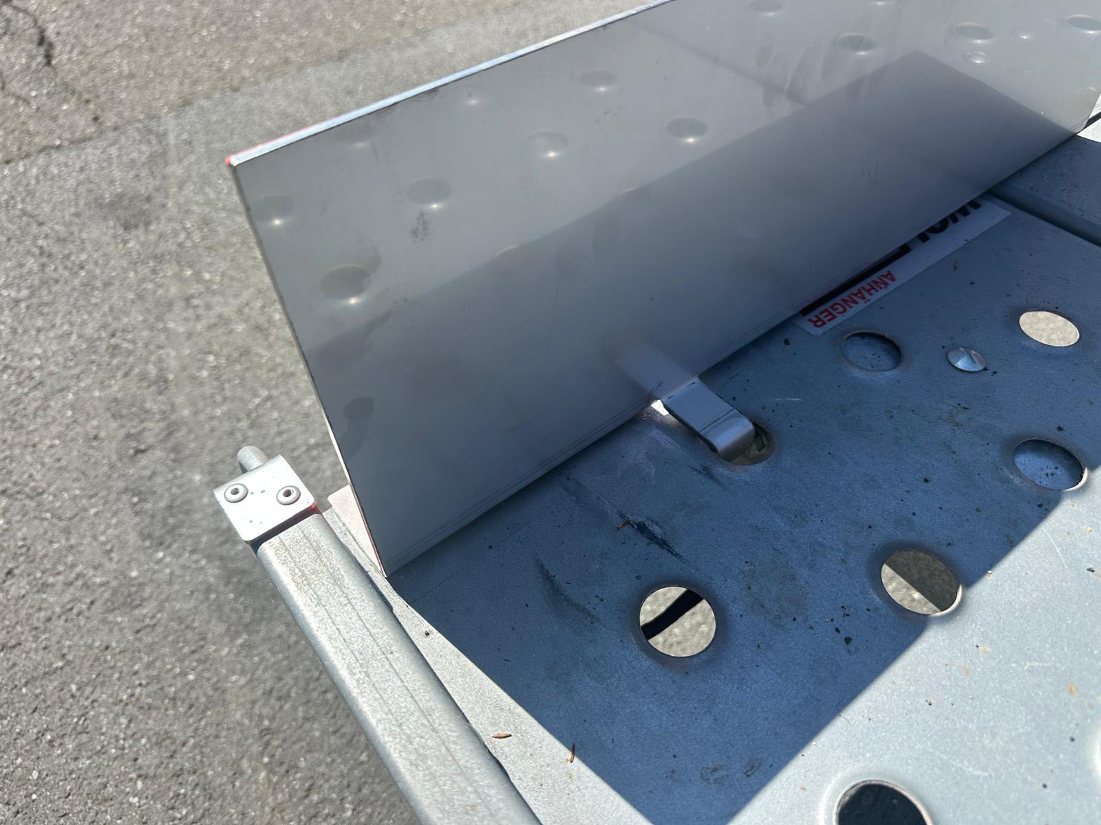 Edelstahl Halter für Heckmarkierung nach ECE 70